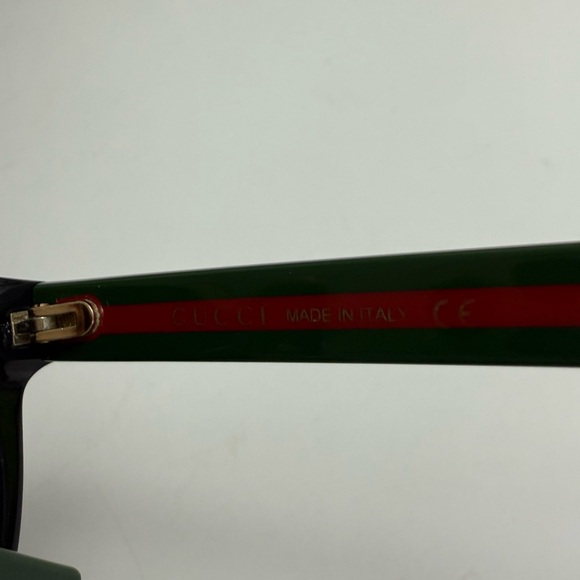 Gucci Stylish Black Round Sunglasses GG0416Sk - Picture 5 of 9